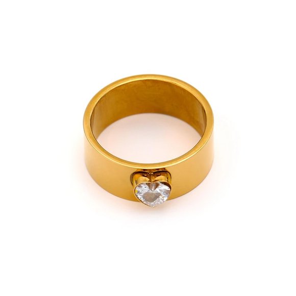 New 18K Gold Plated Solitaire Diamond Heart Ring - Picture 6 of 11
